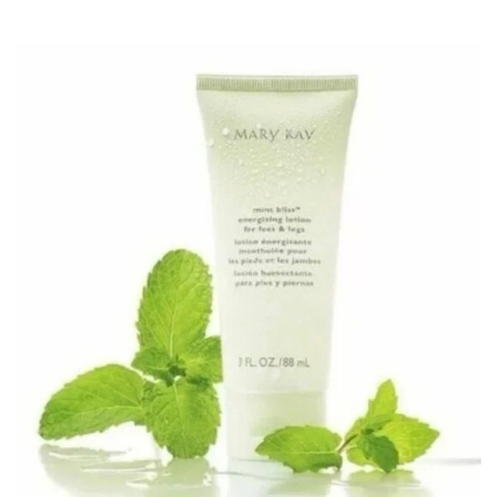 Mary Kay Mint Bliss Energizing Lotion for Feet & Legs 3 fl oz New in Box Menthol